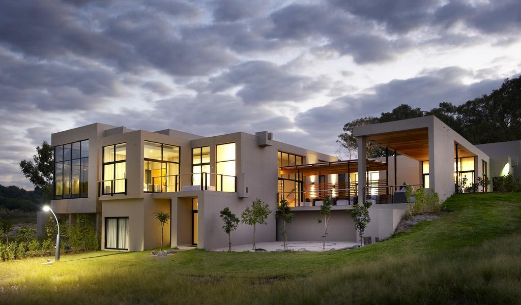 Lombardy Boutique Hotel & Conference Venue Pretoria-Noord Exterior foto