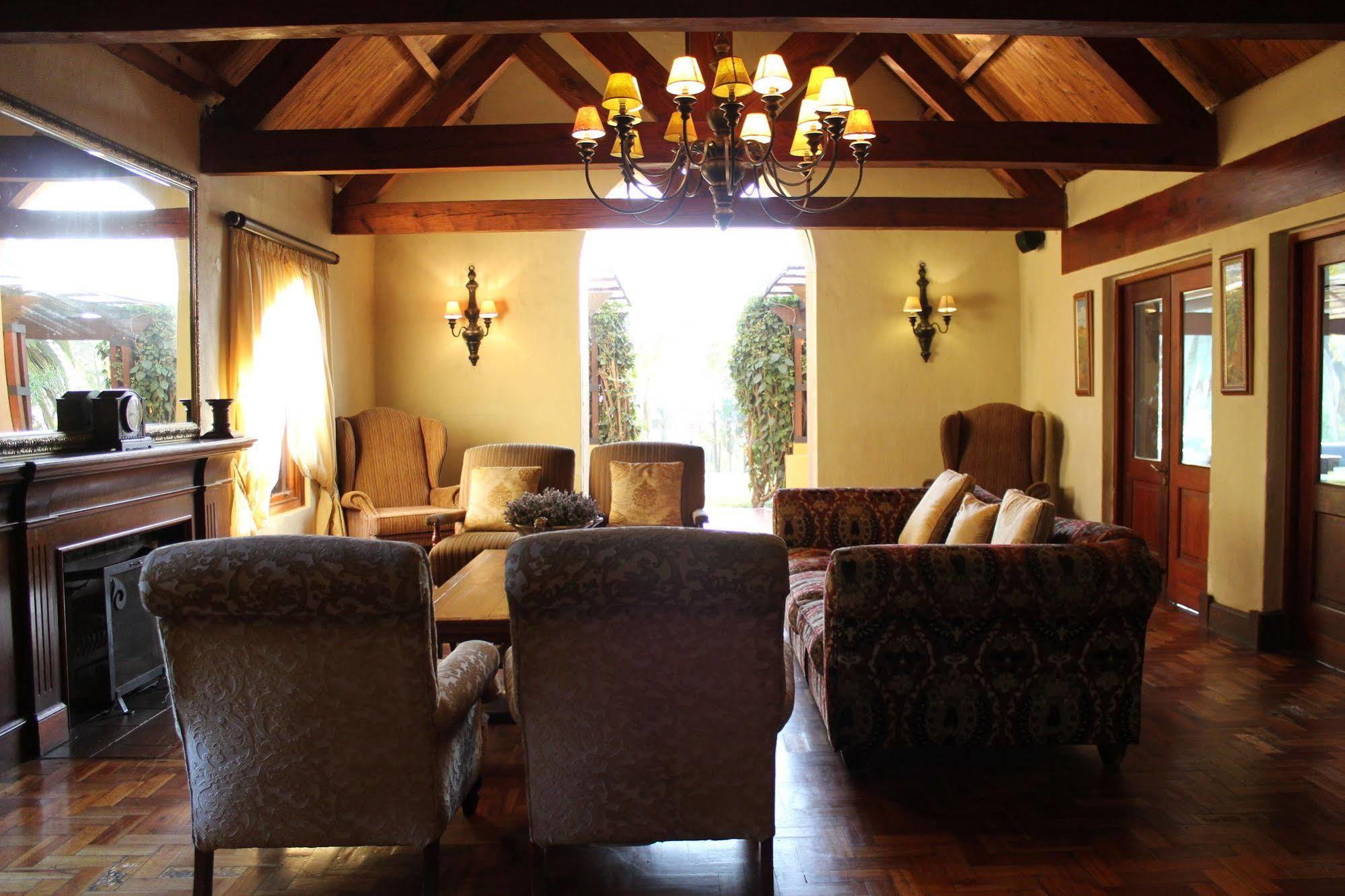 Lombardy Boutique Hotel & Conference Venue Pretoria-Noord Exterior foto