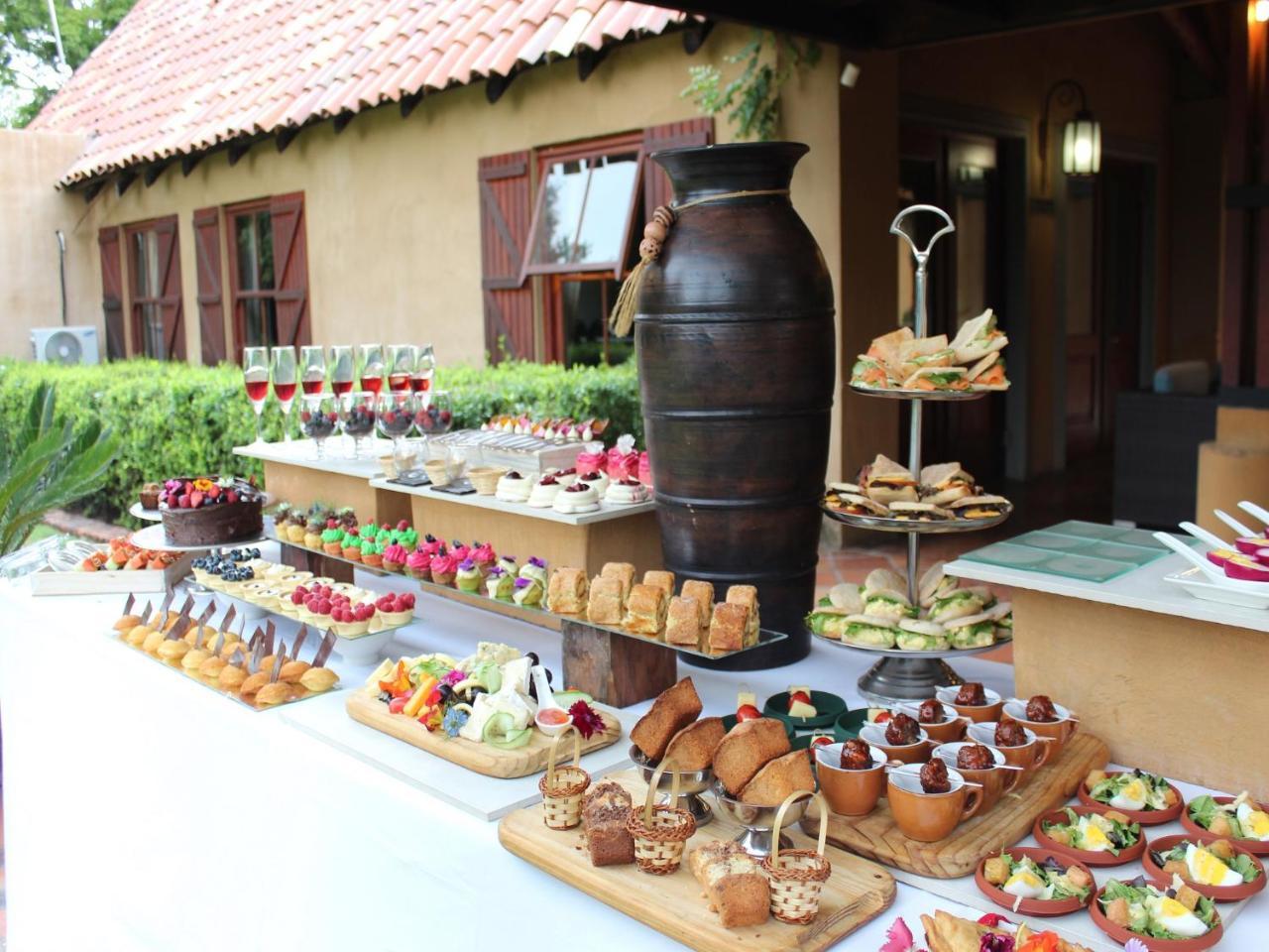 Lombardy Boutique Hotel & Conference Venue Pretoria-Noord Exterior foto