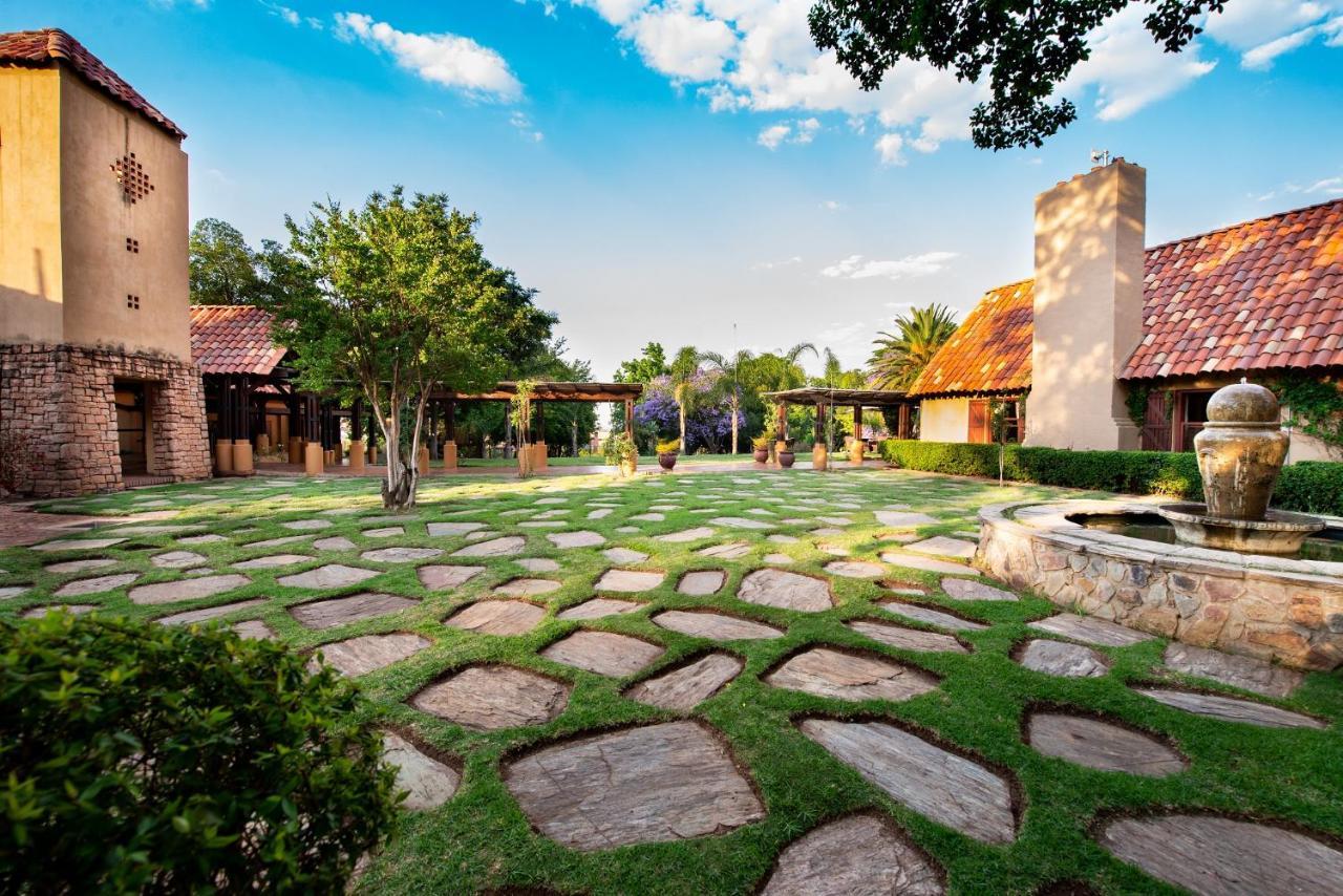 Lombardy Boutique Hotel & Conference Venue Pretoria-Noord Exterior foto